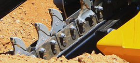 Bigfoot trencher - Anti-back flex chain design - Digga Australia