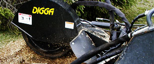 Stump Grinder - Durable safety guard - Digga Australia